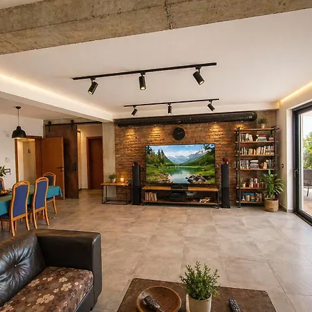 Luxury With Pool Garden Fire Pit Stunning Vodno Views Apartment *