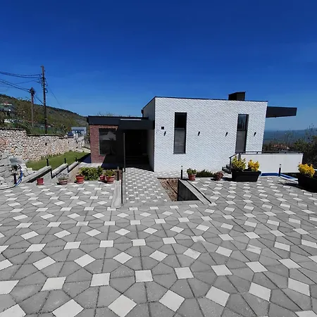 Luxury With Pool Garden Fire Pit Stunning Vodno Views * Skopje