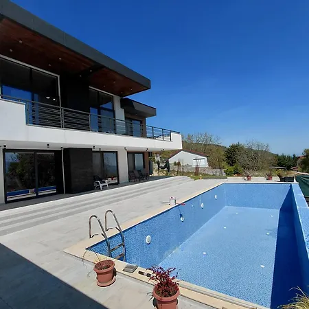 Apartment Luxury With Pool Garden Fire Pit Stunning Vodno Views Skopje